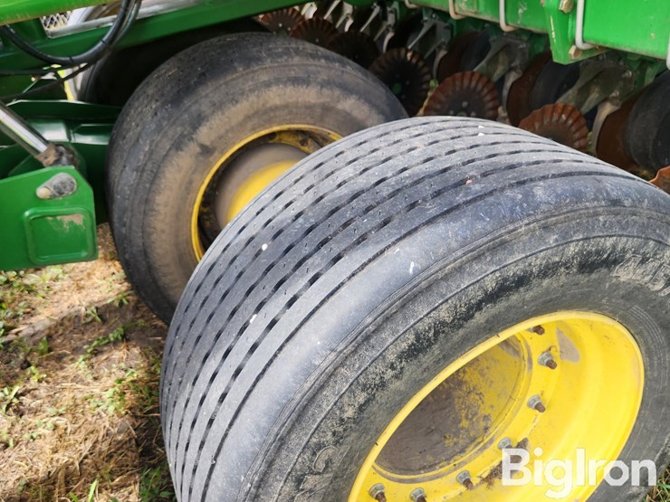 2013-john-deere-db60-image-15