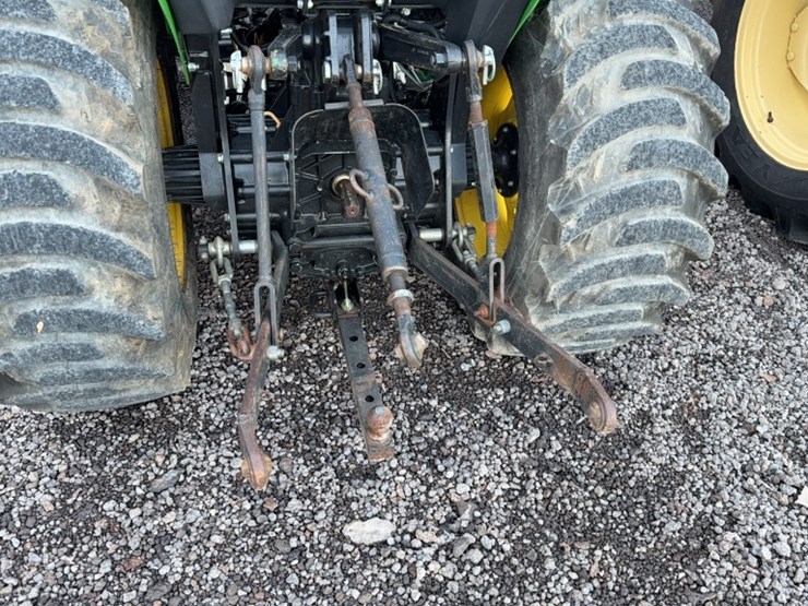 john-deere-3025e-image-11