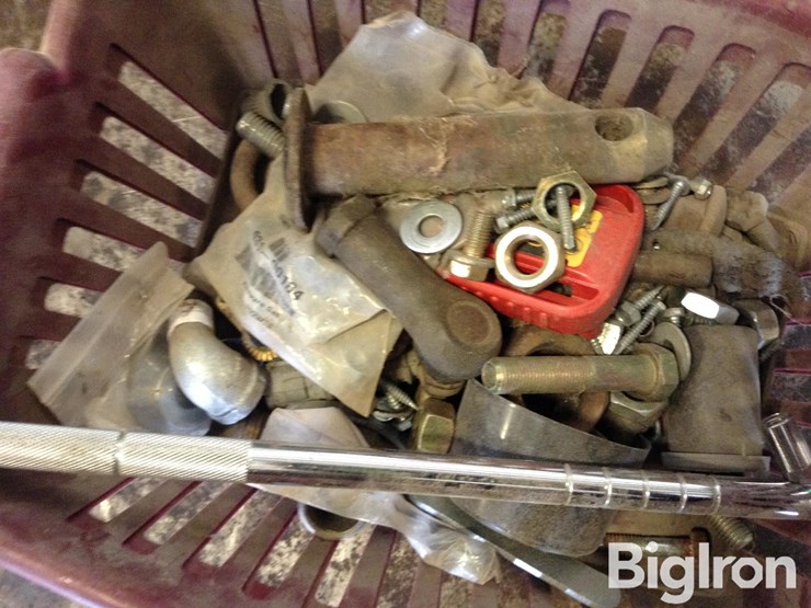 bucket-&-toolbox-w/-shop-parts-image-11