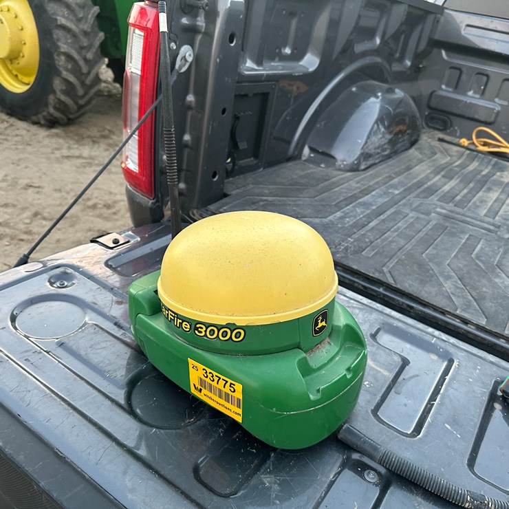JOHN DEERE 3000