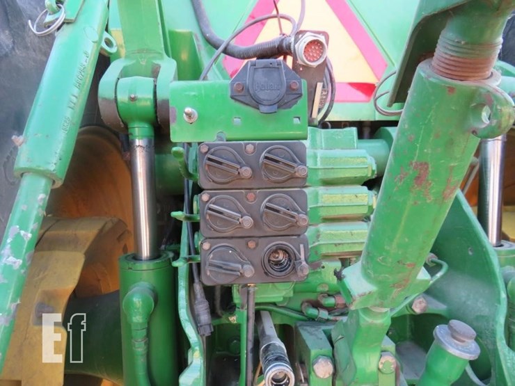 john-deere-8400-image-10