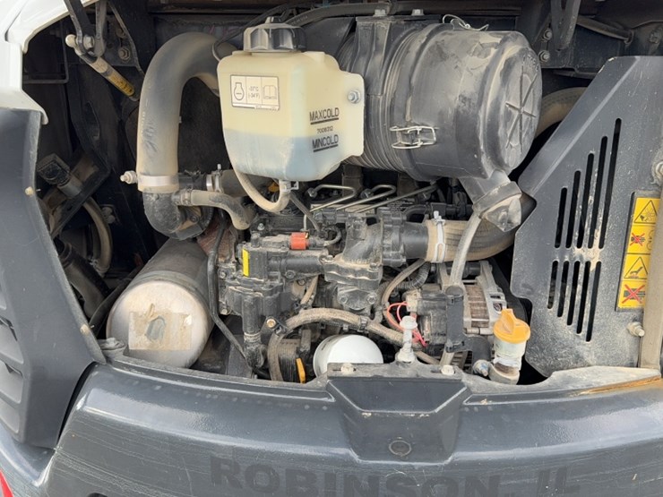 2020-bobcat-e42-image-10