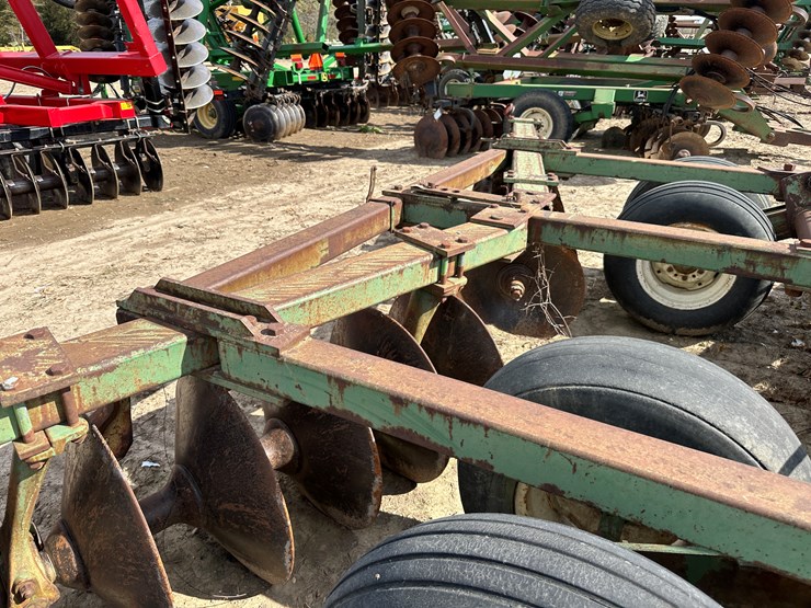 john-deere-635-image-40