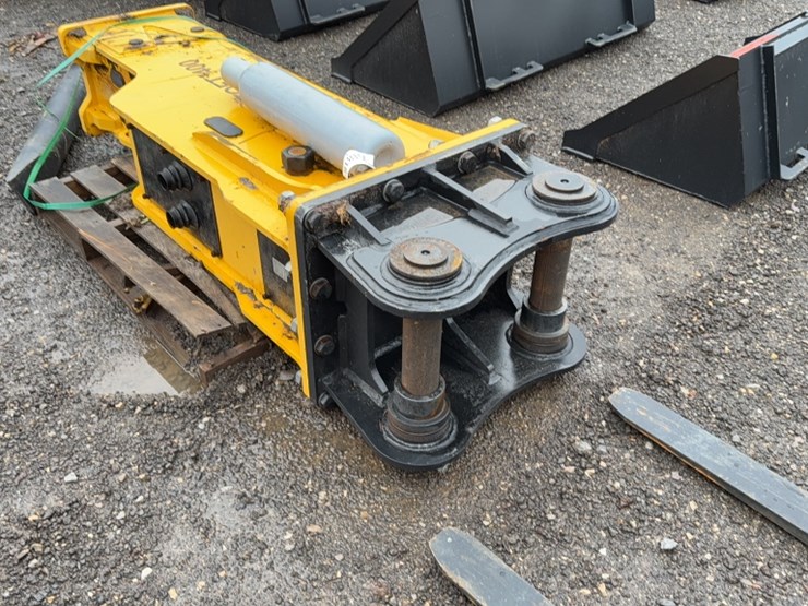 #2046-•-toft-1400-excavator-hyd-breaker-image-4