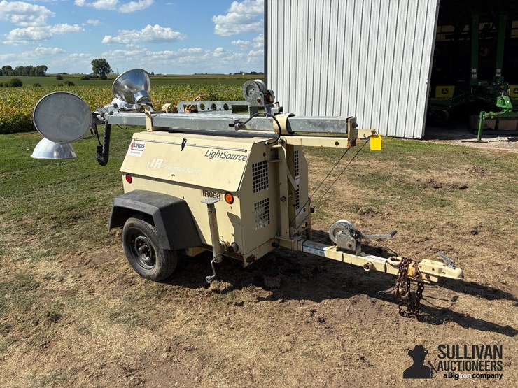 2007-ingersoll-rand-light-tower-image-3