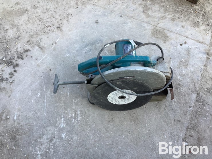 makita-2414nb-chop-saw-image-7