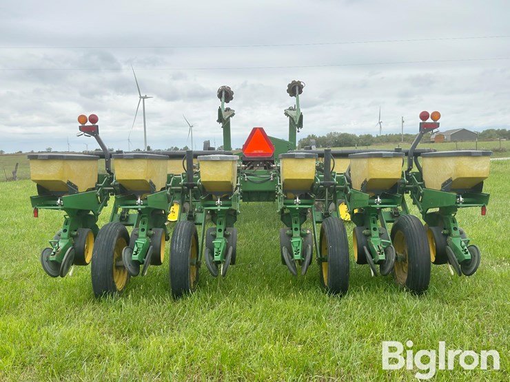 1991-john-deere-7200-image-6