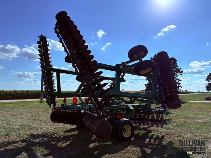 2010-john-deere-637-image-5