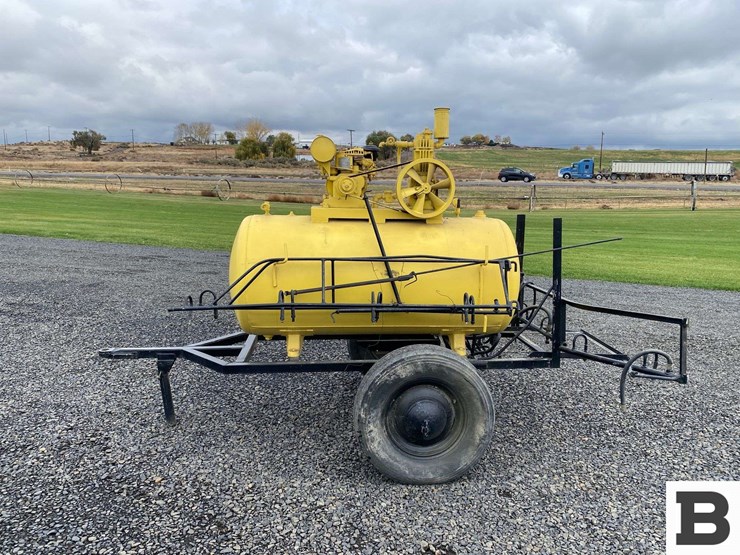 ..-vintage-compressor-trailer-image-2