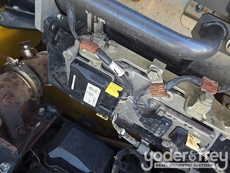 2022-komatsu-pc490-lc-11-image-69