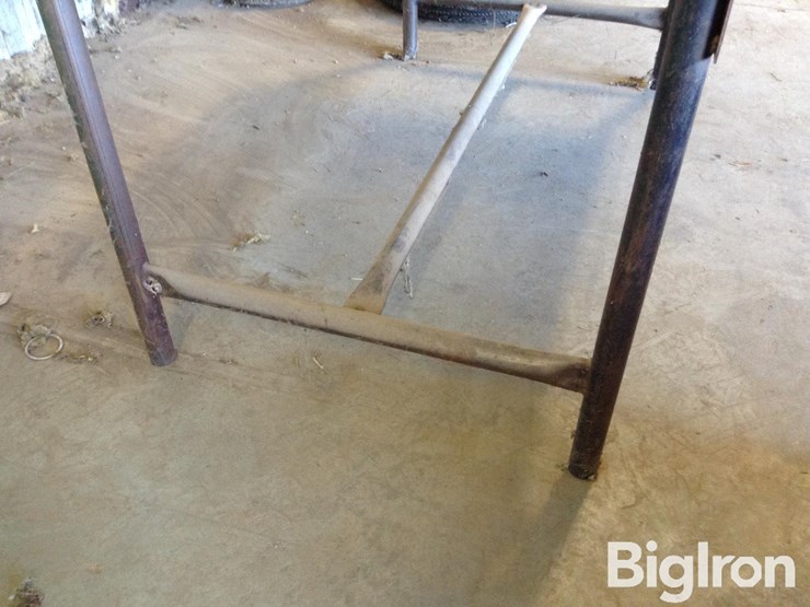 steel-work-table-image-7