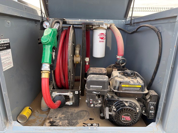 2020-thunder-creek-fuel-trailer-image-15