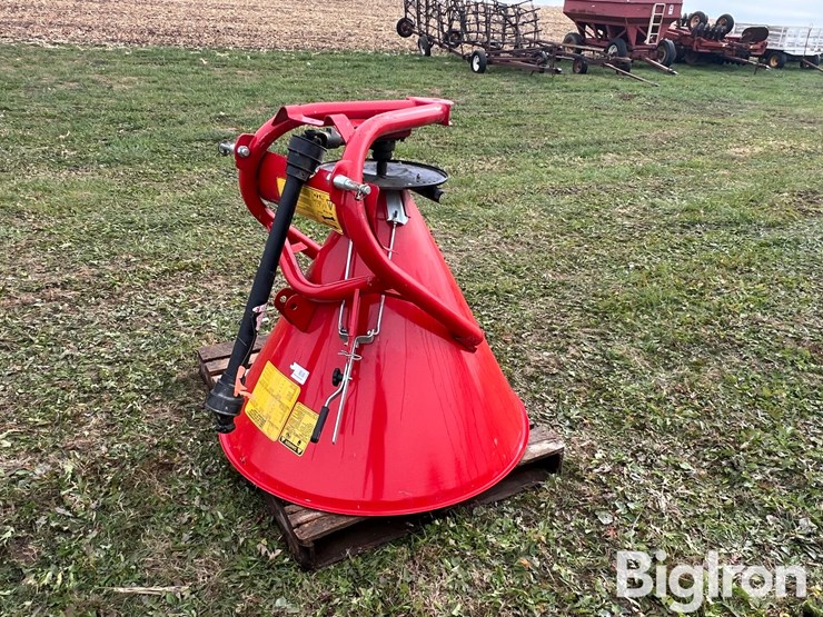 cosmo-500-3-pt-spreader-image-5