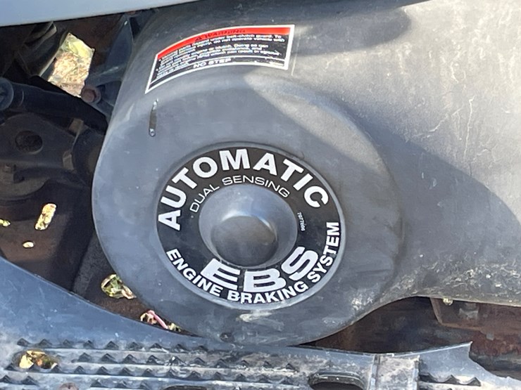 polaris-sportsman-700-image-12