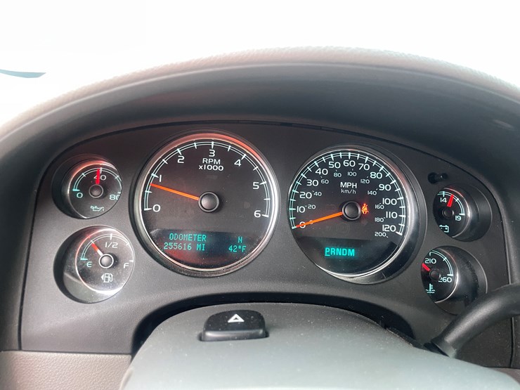 2010-gmc-yukon-image-49