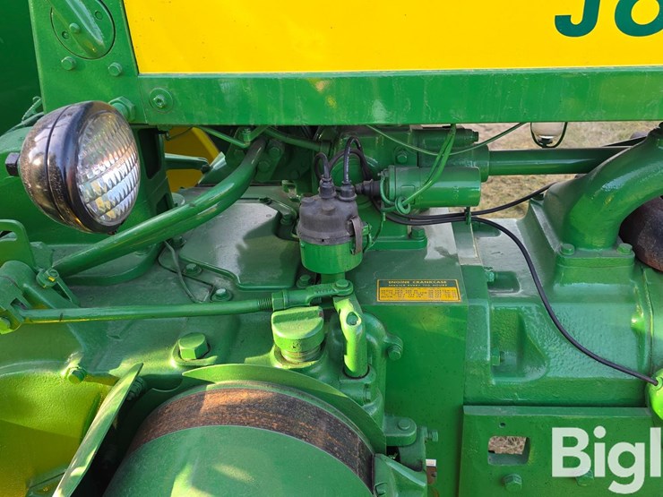 1958-john-deere-620-image-17