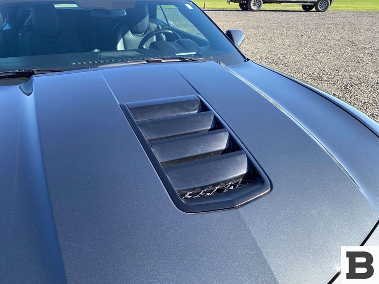 2014-chevrolet-camaro-ss-convertible-image-9