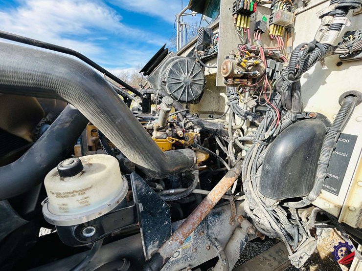 2007-peterbilt-340-image-142