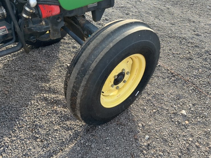 john-deere-5205-image-6