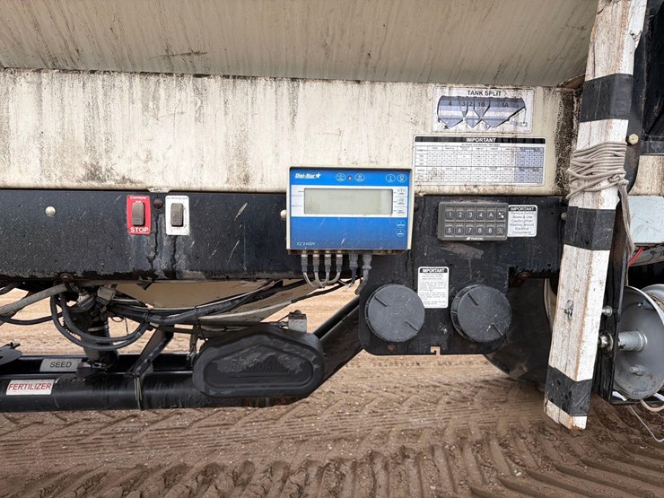 2016-bourgault-3320-66-image-80