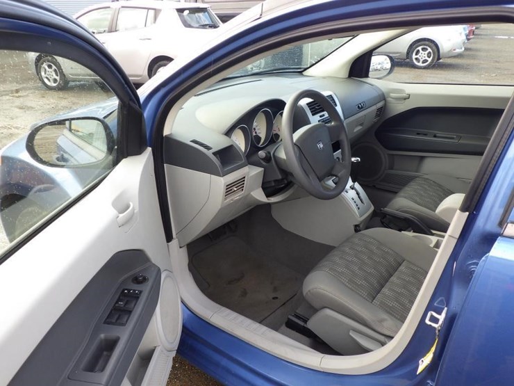 2007-dodge-caliber-image-5