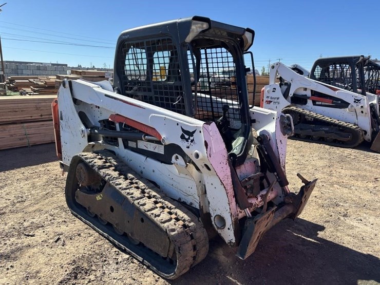 2013-bobcat-t550-image-2