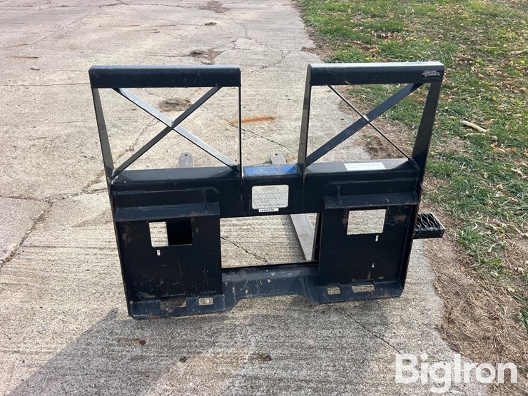 accessories-unlimited-llc-au-01-0500-st-np-step-thru-pallet-fork-image-6