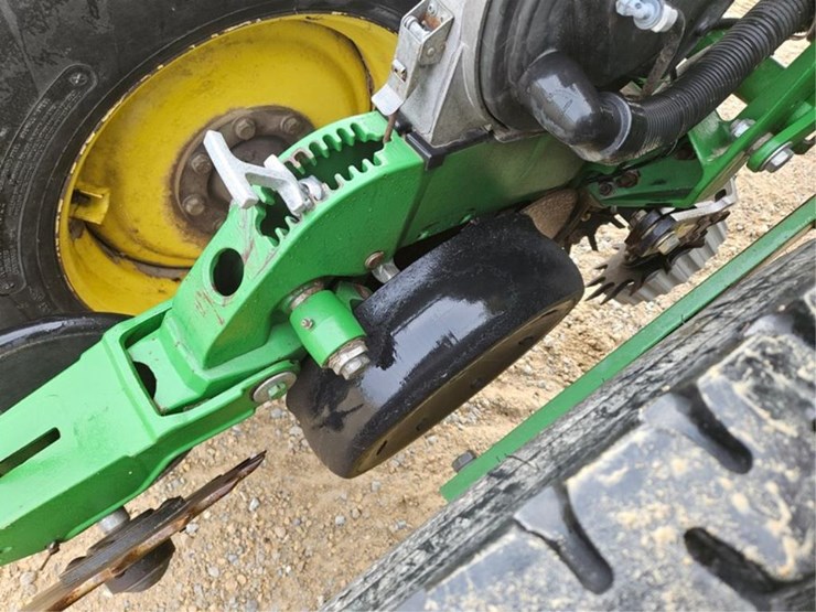 john-deere-1770nt-image-48