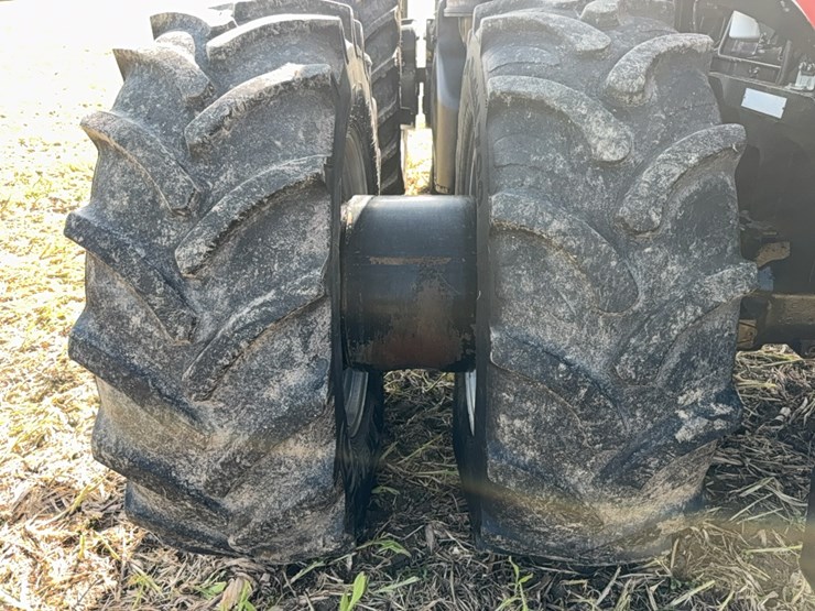 case-ih-magnum-335-image-13