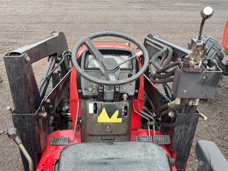 mahindra-2615-image-14