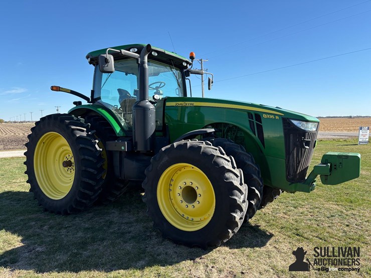 2012-john-deere-8335r-image-3