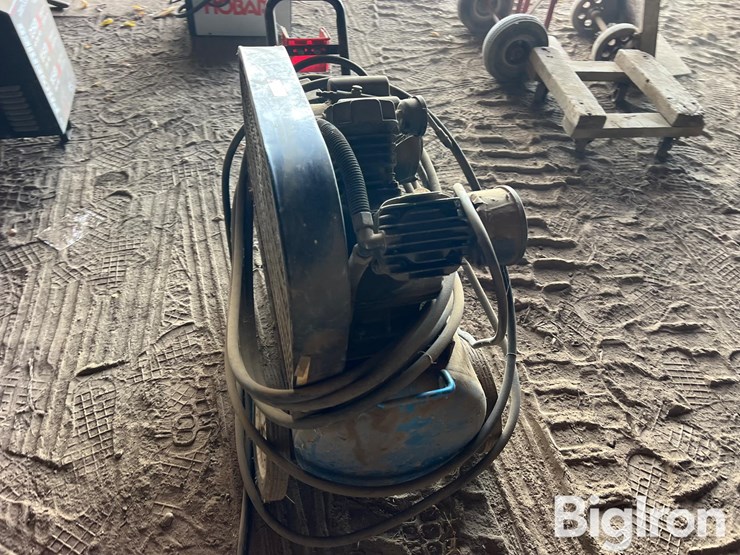 pump-air-compressor-image-8