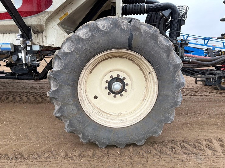 2016-bourgault-3320-66-image-83