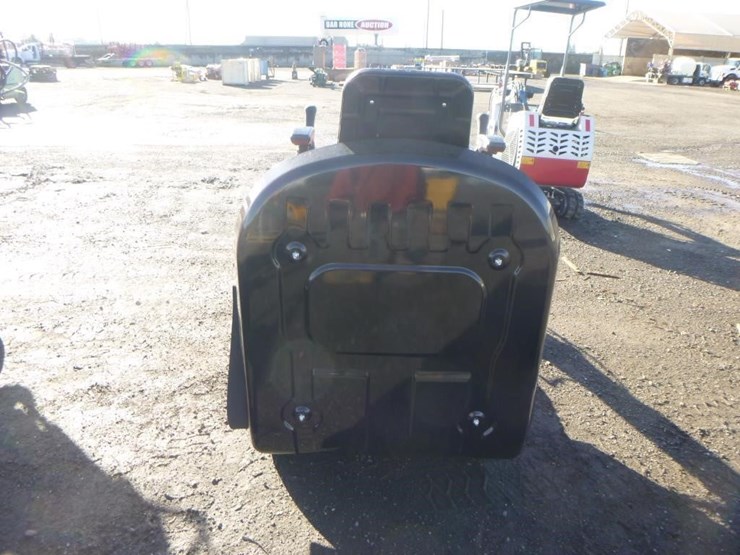 blt-319-hydraulic-excavator-image-6