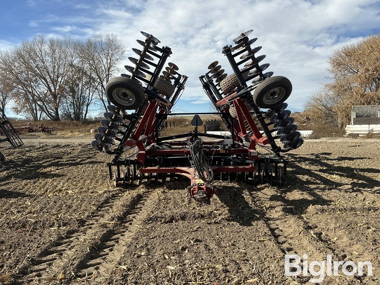 2016-case-ih-2016-image-2