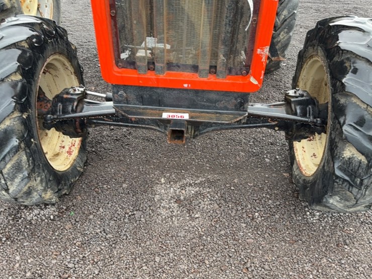 #3056-•-allis-chalmers-tractor-image-4