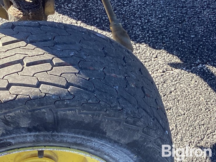 john-deere-f935-image-19