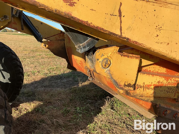 allis-chalmers-ac108-pull-type-scraper-image-16