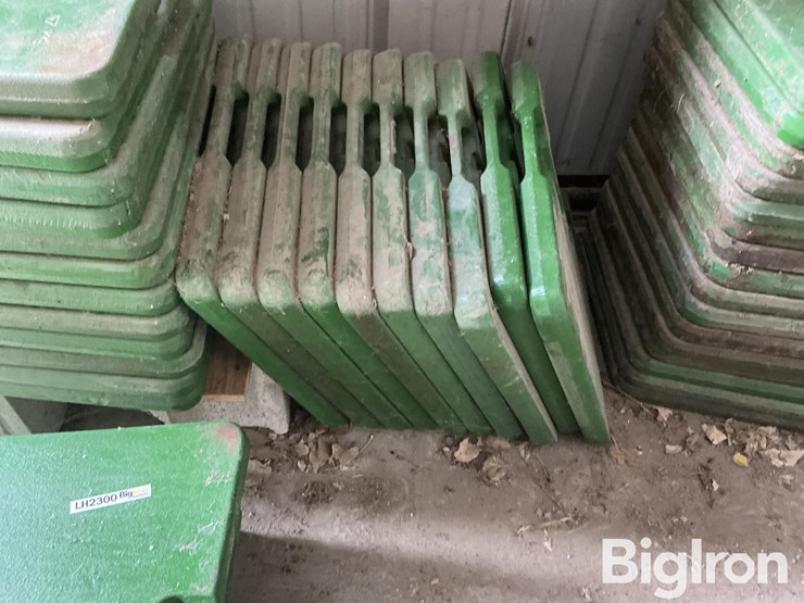 john-deere-10-image-2