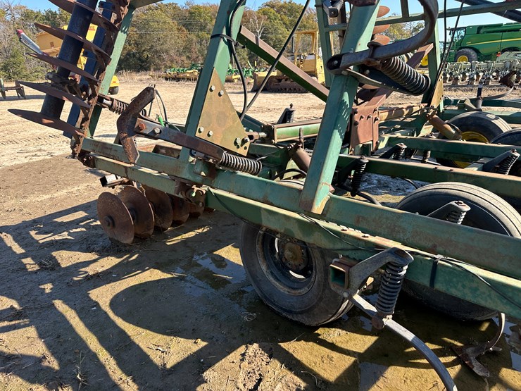 john-deere-724-image-27