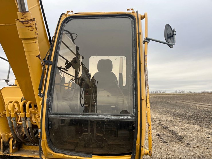 deere-160-lc-image-24