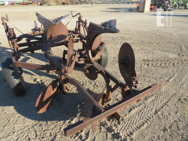 international-483-image-4