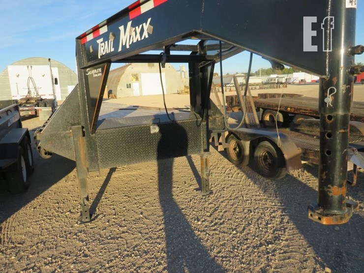 2023-trail-maxx-40-ft-image-3