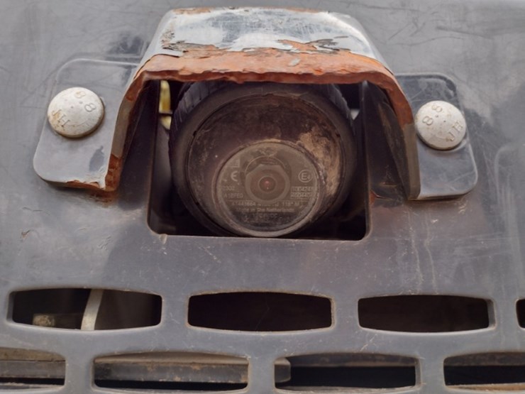 18-deere-333g-image-35