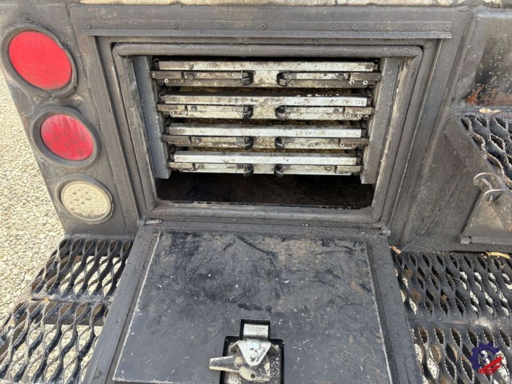 2009-kenworth-t800-image-51