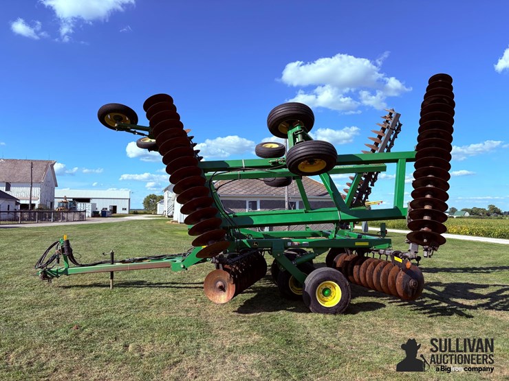 2010-john-deere-637-image-8