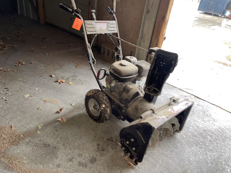 #1417-•-snow-devil-snowblower-(independence,-wi)-image-3