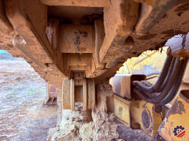 2019-caterpillar-d6t-xw-image-34