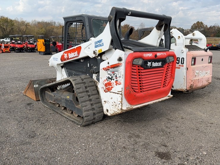 2021-bobcat-t76-image-10