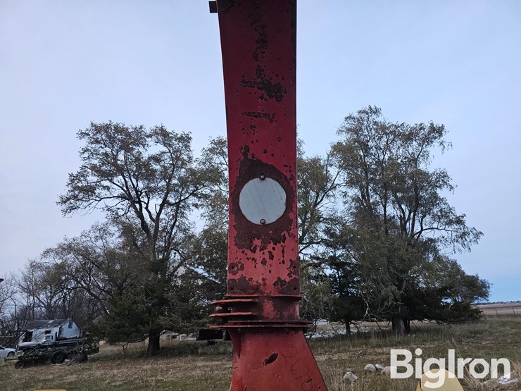 new-holland-890-image-18